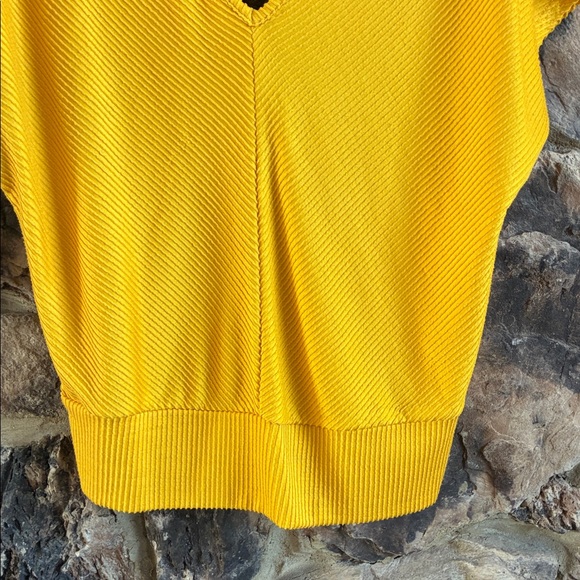 Sunny Yellow V-Neck Blouse - Picture 3 of 5